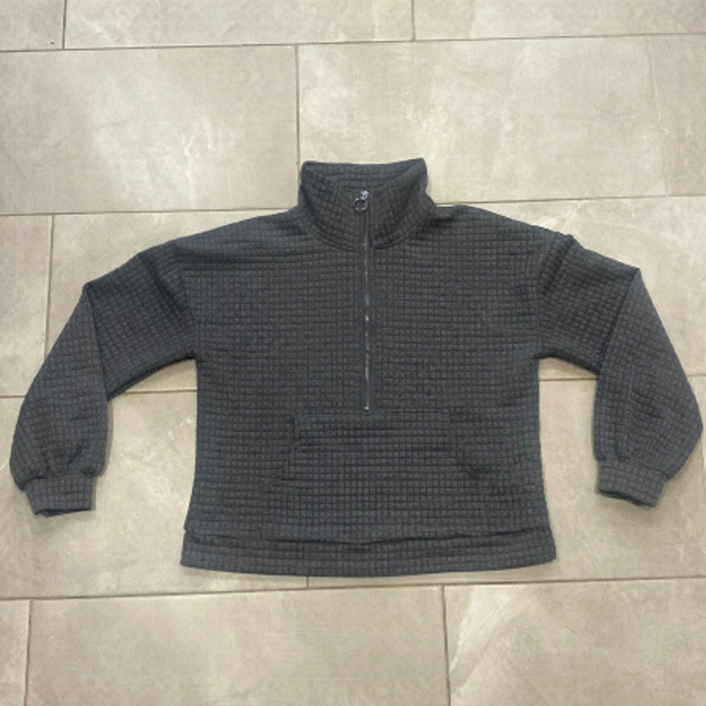 Euc B.Young Quilted Pullover Sweater